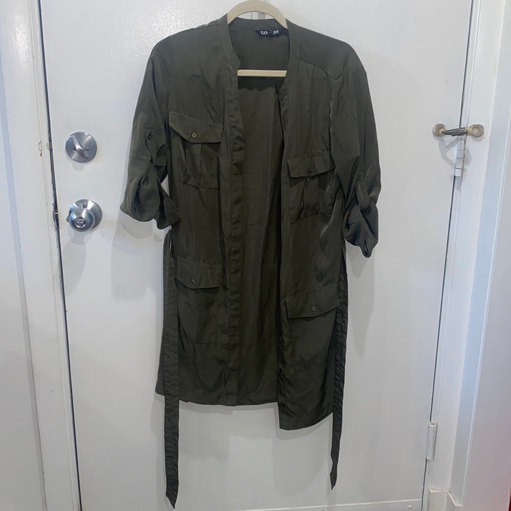 Express button up dress shirt!